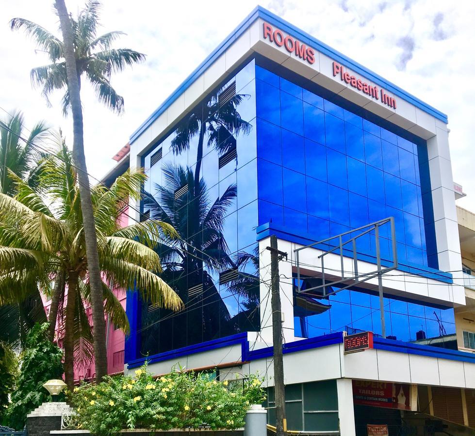 เพลสแซนต์ อินน์ Kochi ภายนอก รูปภาพ